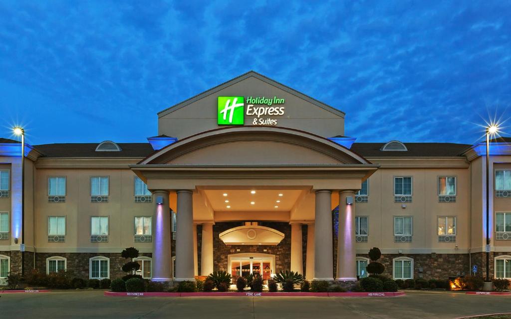 Holiday Inn Express Hotel & Suites Kilgore North an IHG Hotel Main image 1